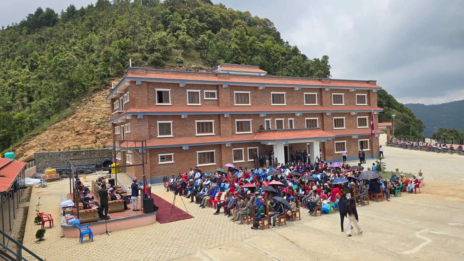 सुनकोशीका जेष्ठ नागरिक र विद्यार्थी सम्मानित, वडास्तरीय र गाउँपालिकास्तरीय सार्वजनिक सुनुवाई सम्पन्न
