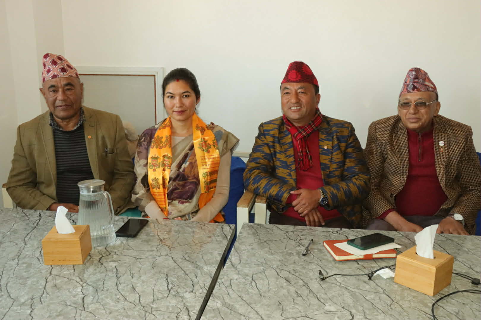 ‘अरुलाई आरोप लगाएर अपमान गर्दैनौं, आफ्नै एजेण्डा र उम्मेदवारका कारण जित्छौं’ : एमाले ओखलढुङ्गा