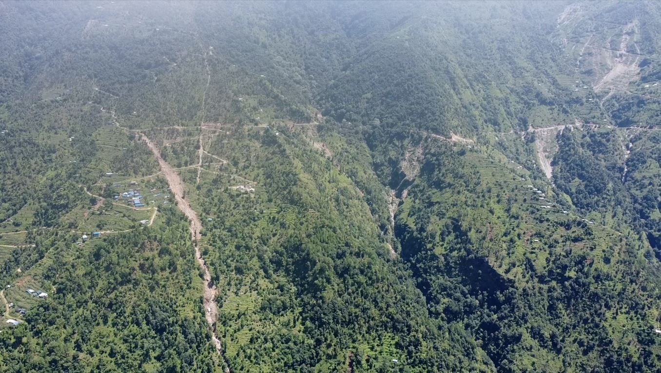 सडकले पात्लेमा पहिरोको जोखिम