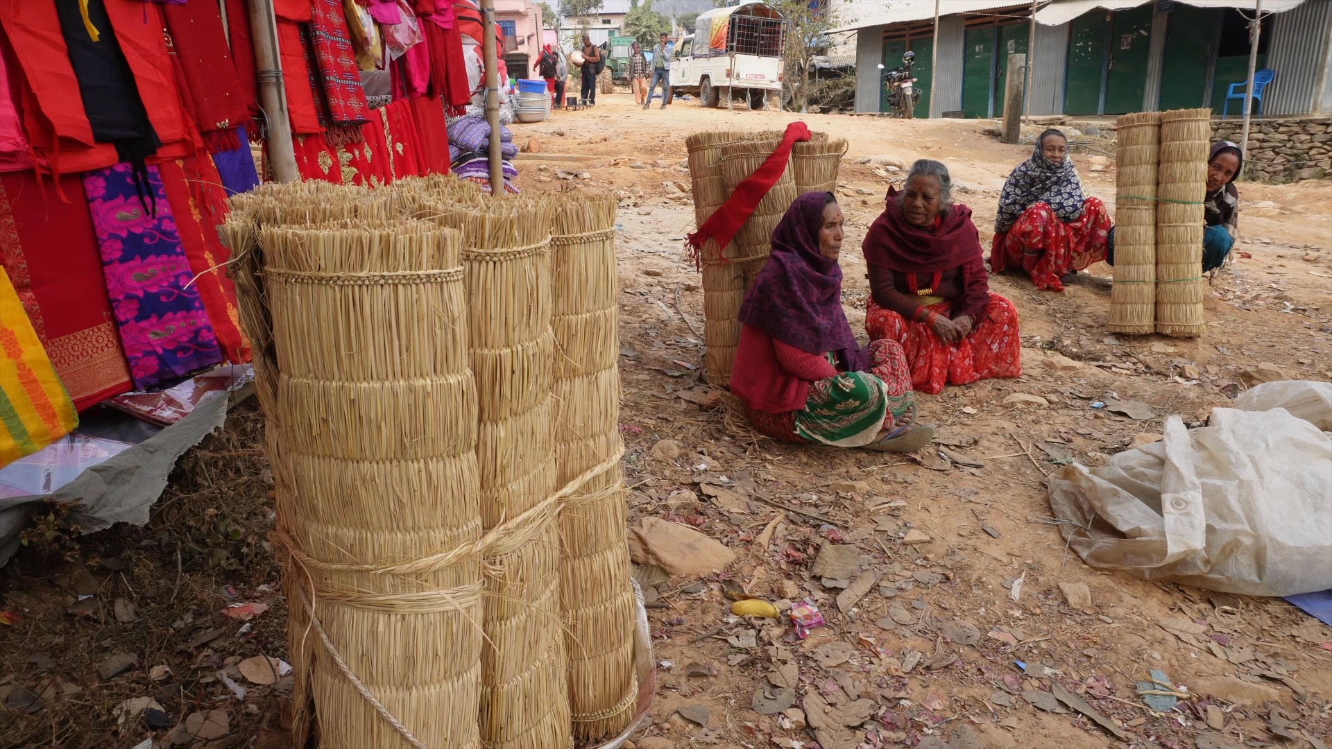 बिक्नै छाड्यो गुन्द्री