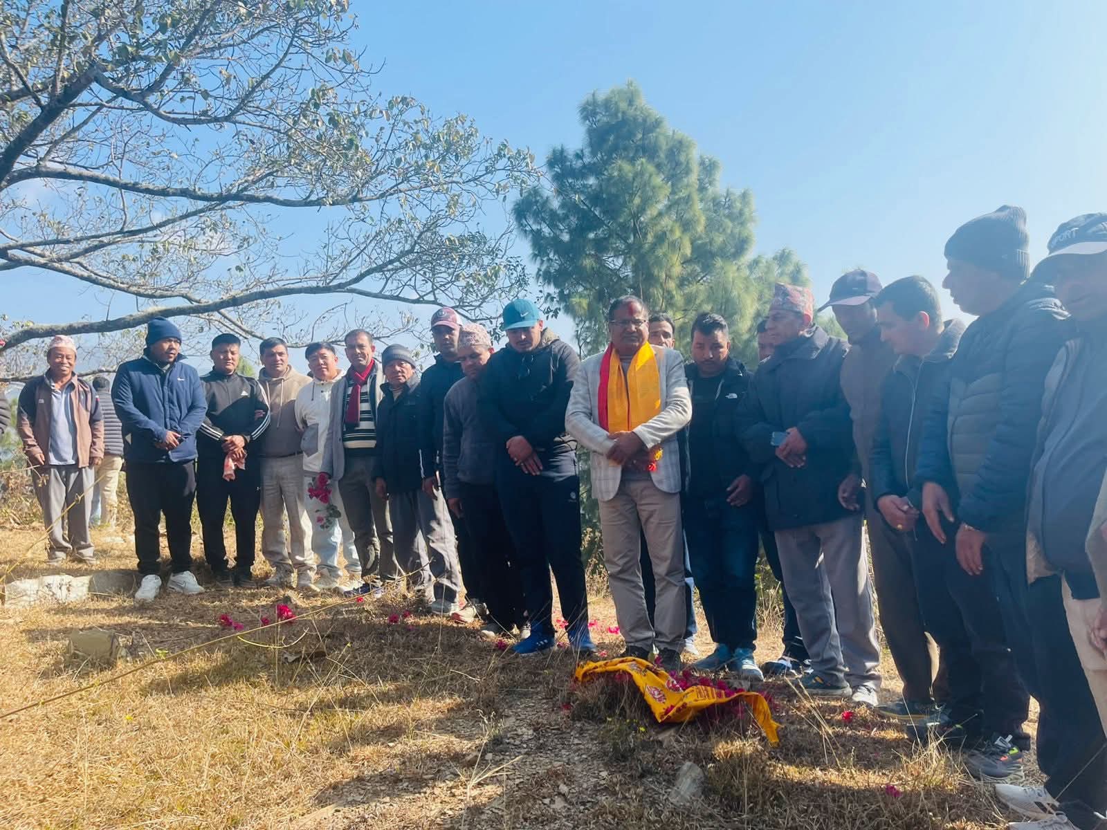 ओखलढुंगा कांग्रेसका उम्मेदवार लुइटेलले थाले चुनावी अभियान